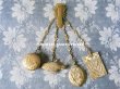 画像19: 19世紀 アンティーク シャトレーヌ ナポレオンの蜜蜂の紋章 & エルミンの紋章 CHATELAINE POMPONNE (19)