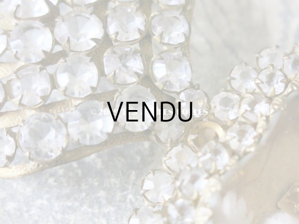 画像9: 19世紀 アンティーク ルリケール 聖母マリアのハート 鈴蘭の布花＆メダイユ (9)