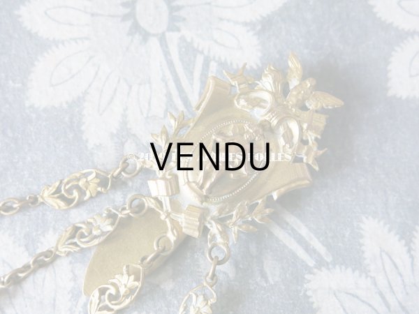 画像2: 19世紀 アンティーク シャトレーヌ ナポレオンの蜜蜂の紋章 & エルミンの紋章 CHATELAINE POMPONNE (2)