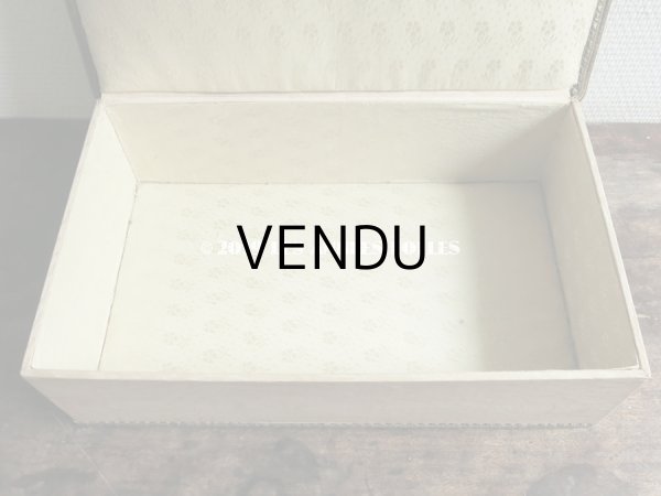 画像12: 1900年代 アンティーク リボン刺繍 大きなカルトナージュボックス　 (12)