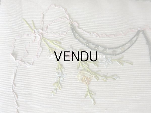 画像6: 1900年代 アンティーク リボン刺繍 大きなカルトナージュボックス　 (6)