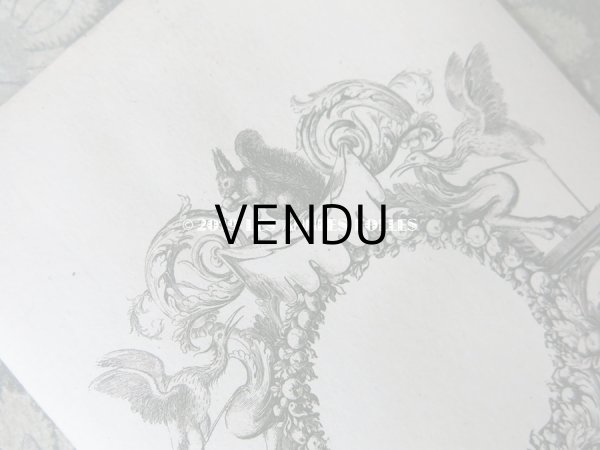 画像3: 19世紀 アンティーク メニューカード 栗鼠＆フルーツのガーランド (3)