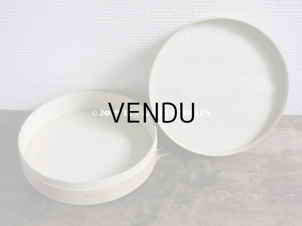 画像4: アンティーク リボン刺繍のお菓子箱 リボンと薔薇のガーランド ドラジェ & チョコレート  (4)