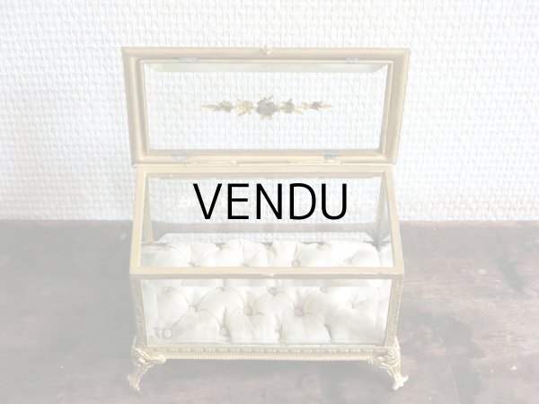 画像9: 19世紀 アンティーク 薔薇のジュエリーボックス パウダーピンクのシルク製クッション (9)