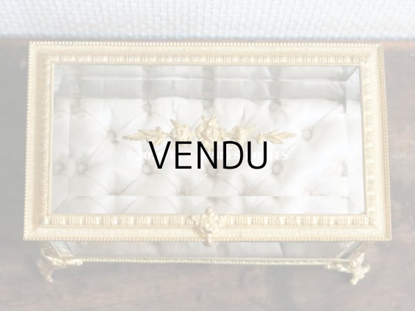 画像8: 19世紀 アンティーク 薔薇のジュエリーボックス パウダーピンクのシルク製クッション (8)