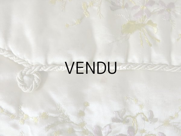 画像5: アンティーク シルク製 菫のハンキーケース ハンカチ用ポシェット  (5)