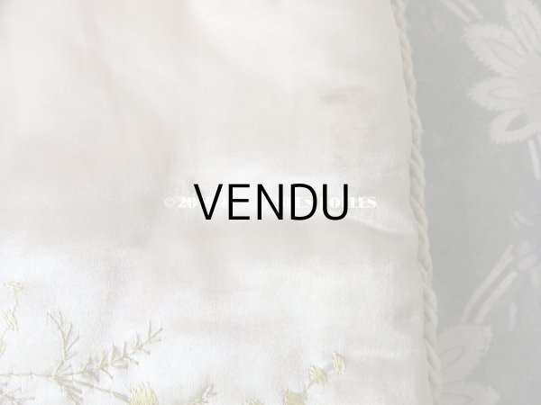 画像6: アンティーク シルク製 菫のハンキーケース ハンカチ用ポシェット  (6)