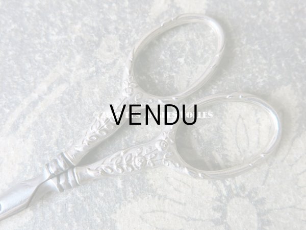 画像10: 1900年代 アンティーク シルバー製 薔薇の裁縫道具セット  (10)