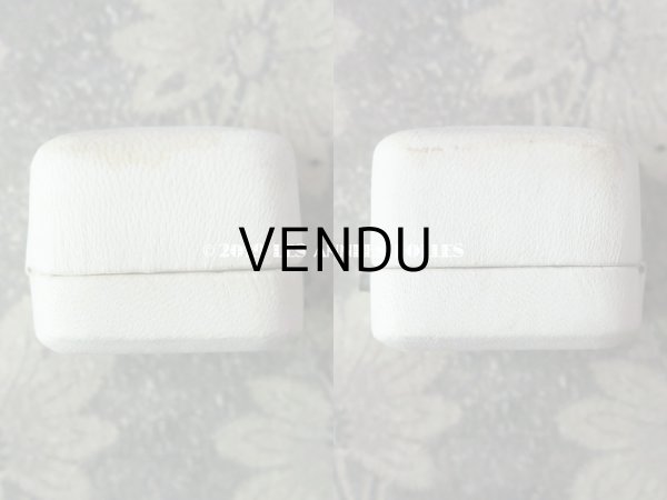 画像8: アンティーク 本革製 ジュエリーボックス  オフホワイト リングボックス (8)