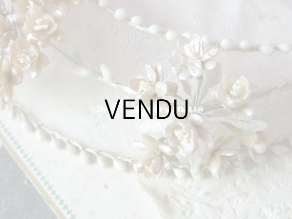 画像7: 未使用 アンティーク 台紙付 ワックスフラワーのヘッドリース パール加工 ウェディング 結婚式 ティアラ (7)
