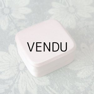 画像: アンティーク ジュエリーボックス シルクサテン パウダーピンク