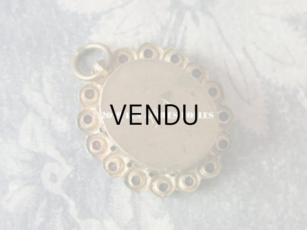 画像6: 19世紀 アンティーク ルリケール　聖遺物のペンダント 封蝋付 グレナディンレッドのラインストーン 聖人の遺品 (6)