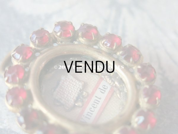 画像5: 19世紀 アンティーク ルリケール　聖遺物のペンダント 封蝋付 グレナディンレッドのラインストーン 聖人の遺品 (5)