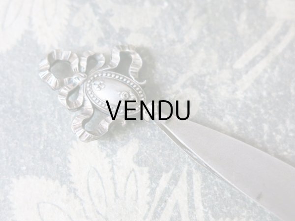 画像13: アンティーク レタリングセット リボンが結ばれたメダイヨン ペン軸 & ブックマーク・レターオープナー & シーリングスタンプ (13)