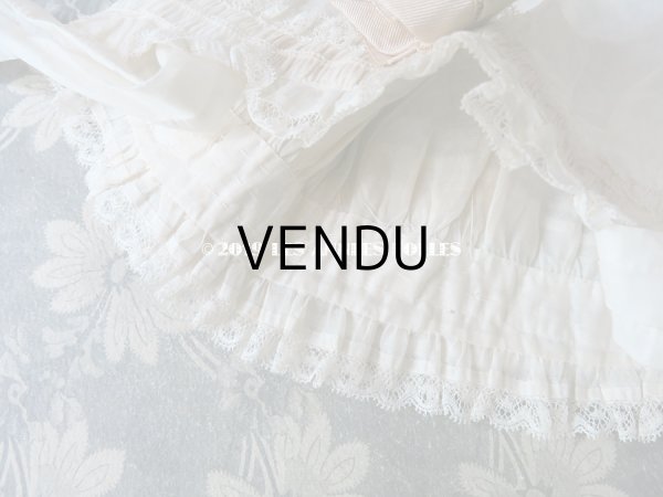 画像3: 1900年代 アンティーク 少女用 レースのボネ グレイッシュピンクのシルクリボン ナイトキャップ (3)