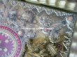 画像11: ＊蚤の市＊19世紀 アンティーク ルリケール ペーパーロール 聖遺物のガラスフレーム  聖人の遺品 (11)