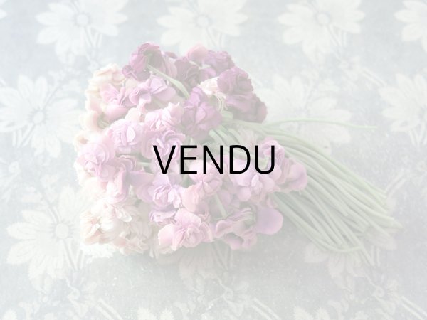 画像3: アンティーク 3色の薔薇の大きなブーケ 100輪 布花  コサージュ (3)