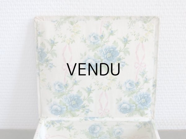 画像4: 1900年代 アンティーク ピンクのリボン & 青い薔薇  カルトナージュボックス (4)