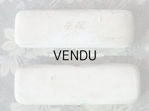 画像3: アンティーク 本革製 ジュエリーボックス  モノグラム入り オフホワイト エパングル (3)