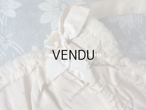 画像10: アンティーク リボン刺繍 & シルクシフォンのフリル付き オモニエール (10)