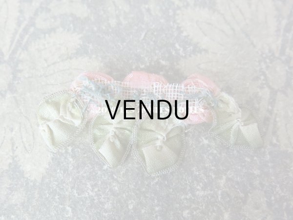 画像4: アンティーク ピンクの3点の薔薇のロココモチーフ  (4)