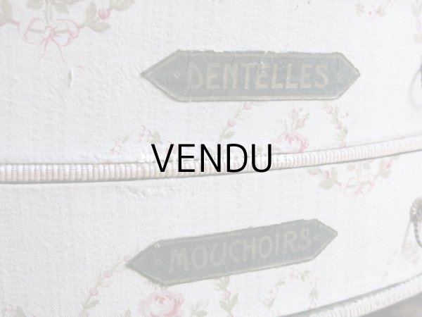 画像12: 【セール対象外】1910年代 アンティーク カルトナージュチェスト  薔薇のブーケのメダイヨン  ミラー付 (12)