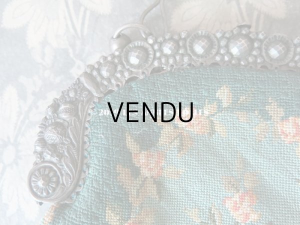 画像8: 19世紀末 アンティーク  オモニエール 薔薇模様 ニードルポイント  プチポワン (8)