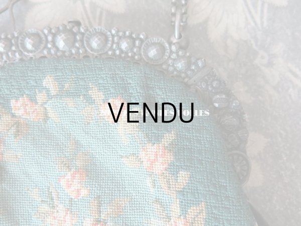 画像9: 19世紀末 アンティーク  オモニエール 薔薇模様 ニードルポイント  プチポワン (9)