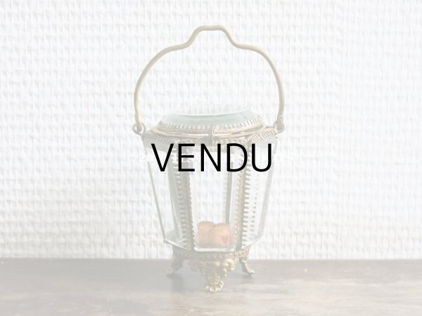 画像3: 19世紀末 アンティーク パニエ型 6角形のジュエリーボックス スモーキーオレンジのシルク製クッション (3)