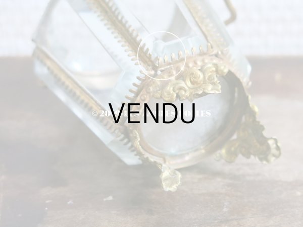 画像7: 19世紀末 アンティーク パニエ型 6角形のジュエリーボックス スモーキーオレンジのシルク製クッション (7)