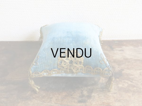 画像3: 19世紀末 アンティーク グローブ・ド・マリエのクッション ピンクッション (3)