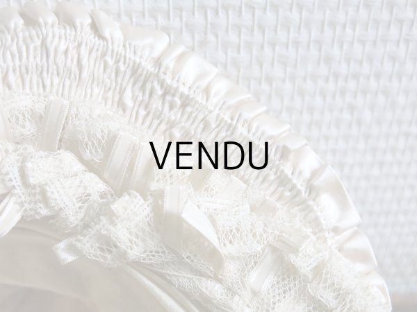 画像17: 新品同様 19世紀末 アンティーク リボンが結ばれた ドール用の帽子 シルクギャザー＆フリル&レース  ドールハット (17)