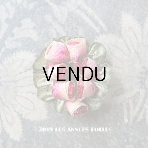 画像: アンティーク 赤紫の薔薇のロココモチーフ 