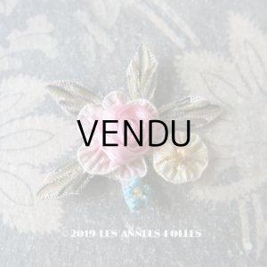 画像: アンティーク ピンクの薔薇のと小さな花のロココモチーフ 