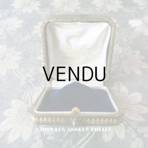 画像: アンティーク ジュエリーボックス 金彩入り グリーン 