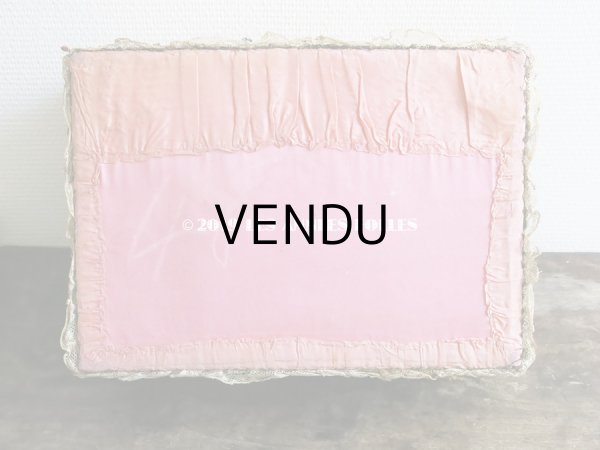 画像4: 1900年代 アンティーク 大きなカルトナージュボックス 薔薇のロココトリム＆レースの装飾 オールドローズ (4)