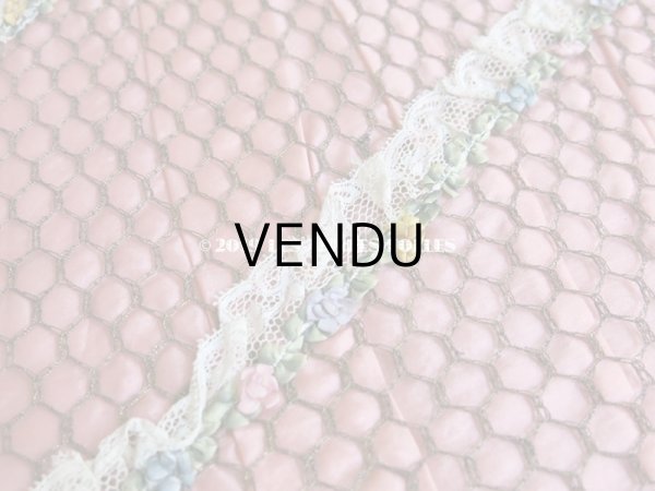 画像12: 1900年代 アンティーク 大きなカルトナージュボックス 薔薇のロココトリム＆レースの装飾 オールドローズ (12)