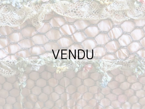 画像16: 1900年代 アンティーク 大きなカルトナージュボックス 薔薇のロココトリム＆レースの装飾 オールドローズ (16)