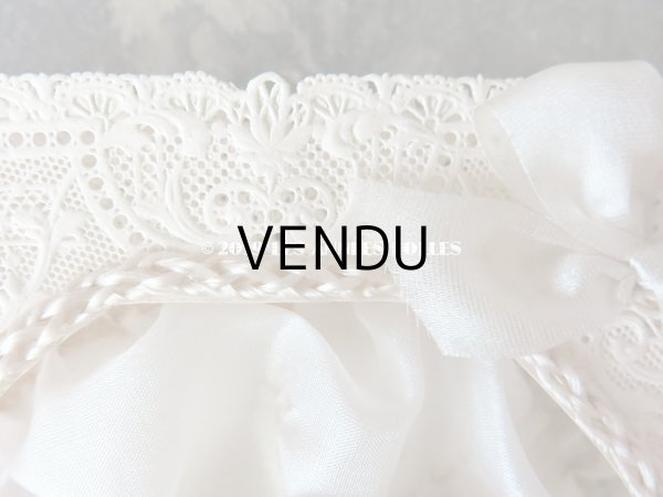 画像11: アンティーク  初聖体 立体のカニヴェ コミュ二オンの少女  (11)