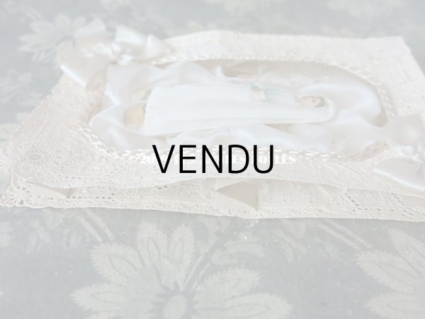 画像7: アンティーク  初聖体 立体のカニヴェ コミュ二オンの少女  (7)