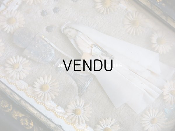 画像4: 19世紀 アンティーク 小さなガラスのフレーム入り コミュニオンのカニヴェ 初聖体 (4)