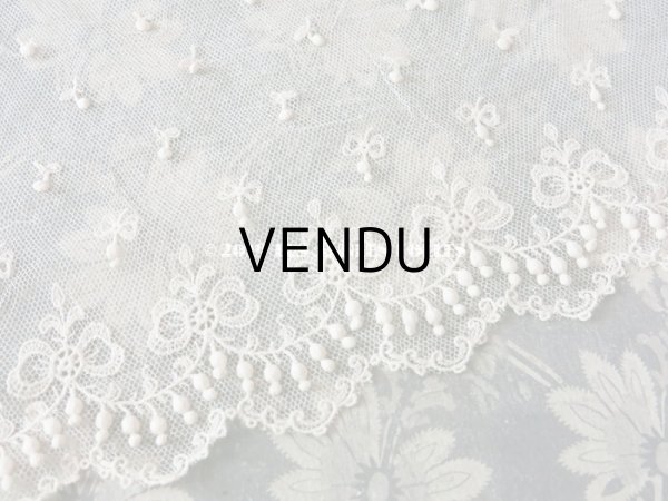 画像3: アンティーク 小さなポンポン付 幅広レース (3)