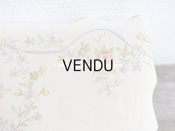 画像6: 19世紀 アンティーク グローブボックス 薔薇の花かごの刺繍入り ローズパニエ (6)