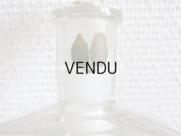 画像6: アンティーク 薔薇のガーランド＆ロカイユ装飾のパフュームボトル LA SUZERAINE EAU DE COLOGNE - AU PRINTEMPS PARIS - (6)