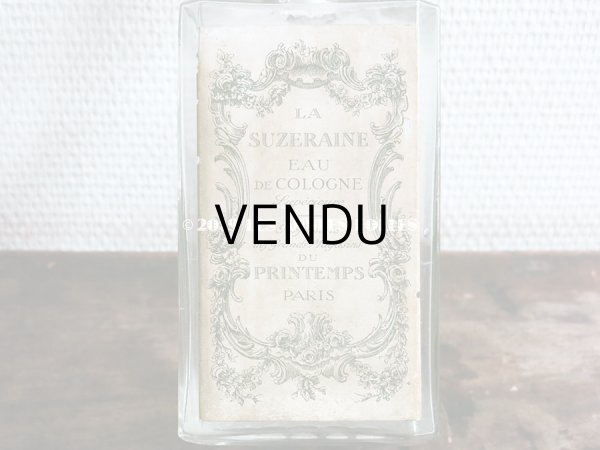 画像7: アンティーク 薔薇のガーランド＆ロカイユ装飾のパフュームボトル LA SUZERAINE EAU DE COLOGNE - AU PRINTEMPS PARIS - (7)