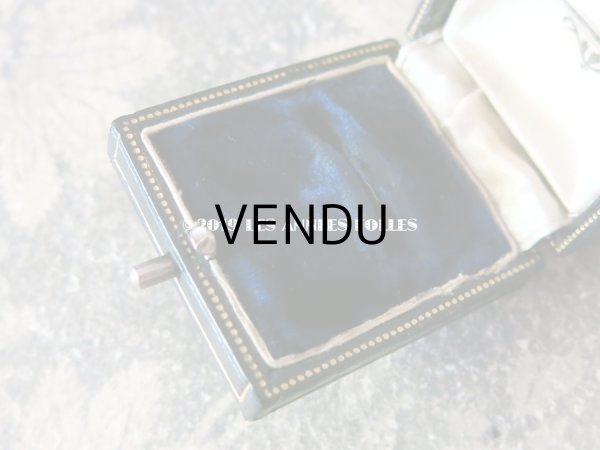 画像4: アンティーク 本革製 ジュエリーボックス リングボックス ダークブルーのベルベット (18) (4)