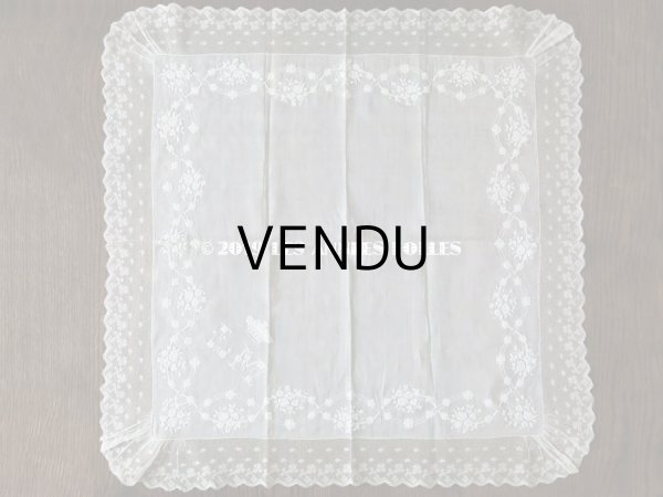 画像8: 新品同様 19世紀 アンティーク  結婚式のハンカチ 王冠とモノグラムのホワイトワーク & ヴァランシエンヌレース (8)