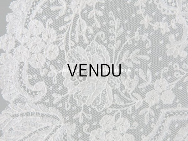 画像6: 新品同様 19世紀 アンティーク  結婚式のハンカチ アプリカシオン・ブリュッセル (ポワン・ド・ガーズ & ボビンレース)　 (6)