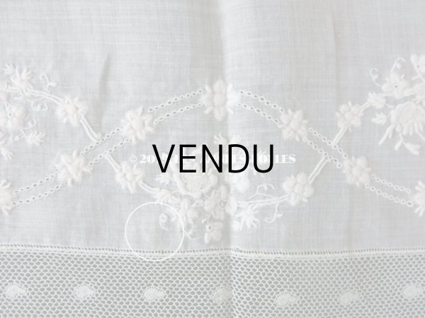 画像10: 新品同様 19世紀 アンティーク  結婚式のハンカチ 王冠とモノグラムのホワイトワーク & ヴァランシエンヌレース (10)