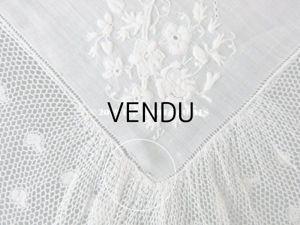 画像9: 新品同様 19世紀 アンティーク  結婚式のハンカチ 王冠とモノグラムのホワイトワーク & ヴァランシエンヌレース (9)